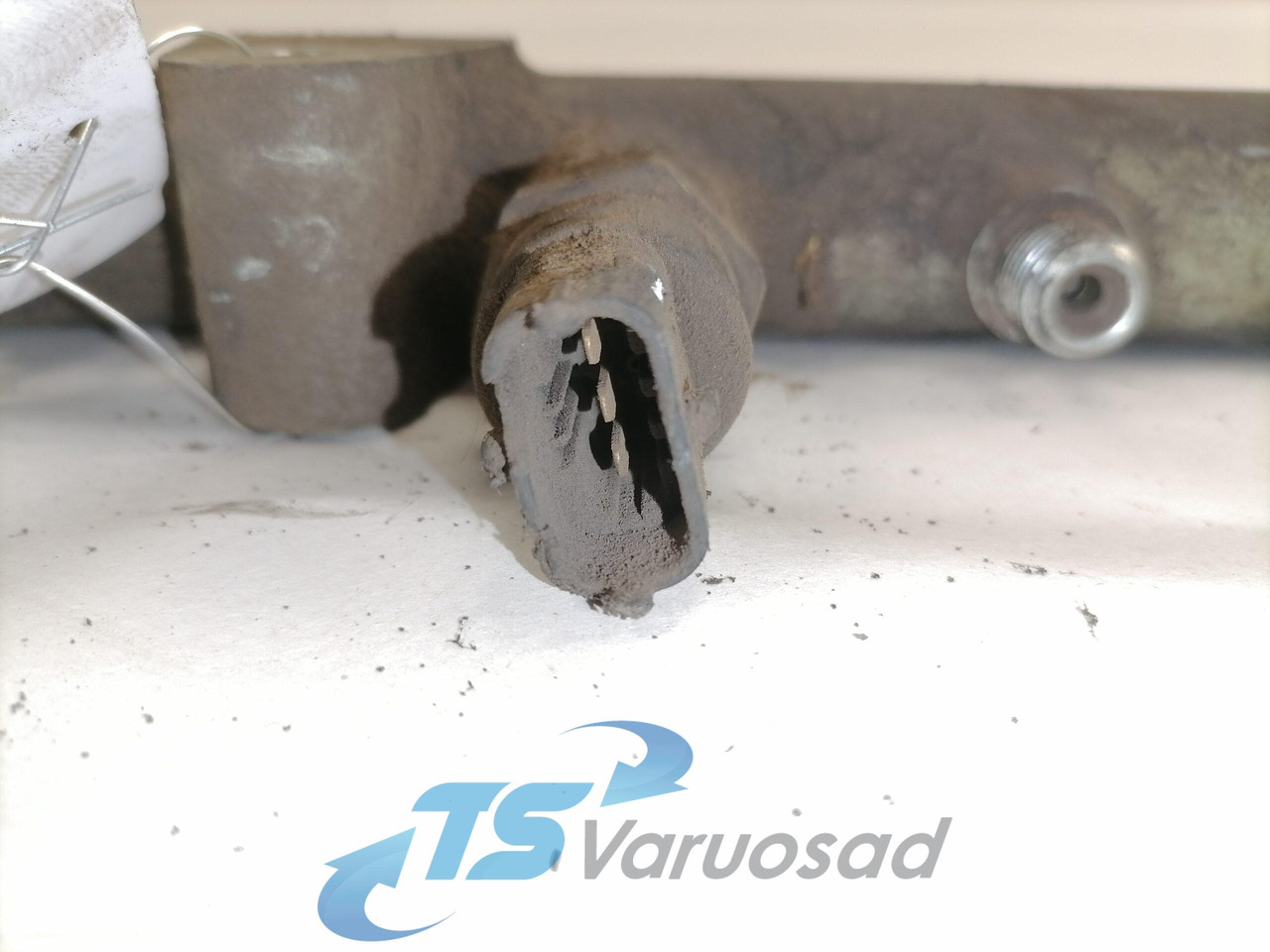 MAN Fuel collector 51103116058 - Fuel system for Truck: picture 4 MAN Fuel collector 51103116058 - Fuel system for Truck: picture 4