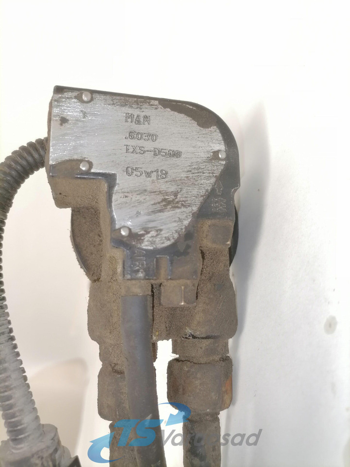 MAN Fuel pick up 81272036030 - Fuel system for Truck: picture 3 MAN Fuel pick up 81272036030 - Fuel system for Truck: picture 3