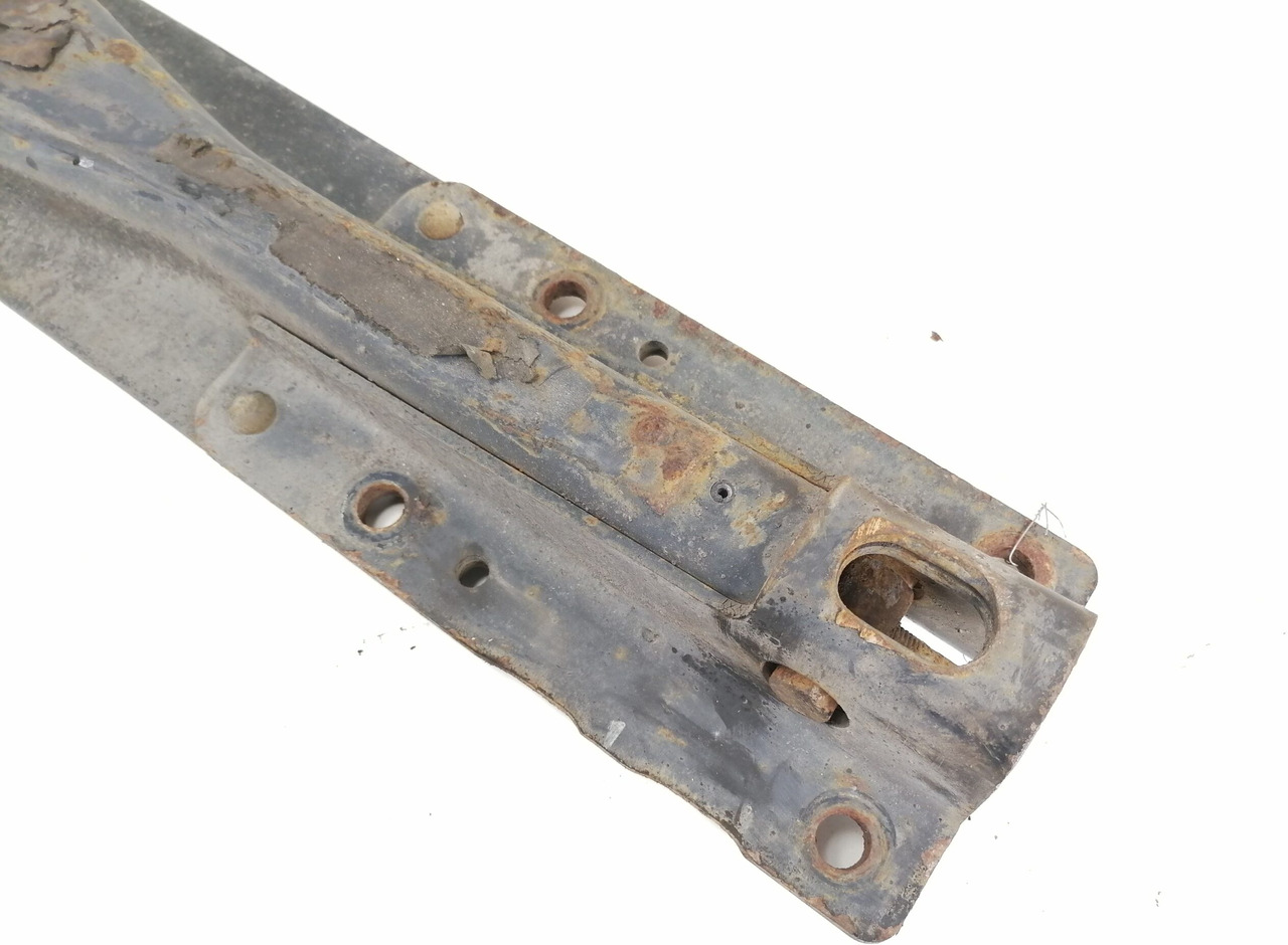 MAN Kütusepaagi kandur, MAN 81418015461 - Fuel tank for Truck: picture 3 MAN Kütusepaagi kandur, MAN 81418015461 - Fuel tank for Truck: picture 3