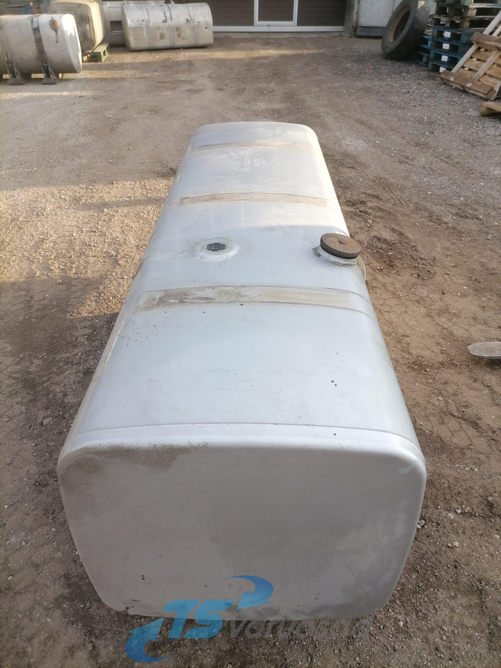 MAN Kütusepaak 800L 81122015598 - Fuel tank for Truck: picture 4 MAN Kütusepaak 800L 81122015598 - Fuel tank for Truck: picture 4