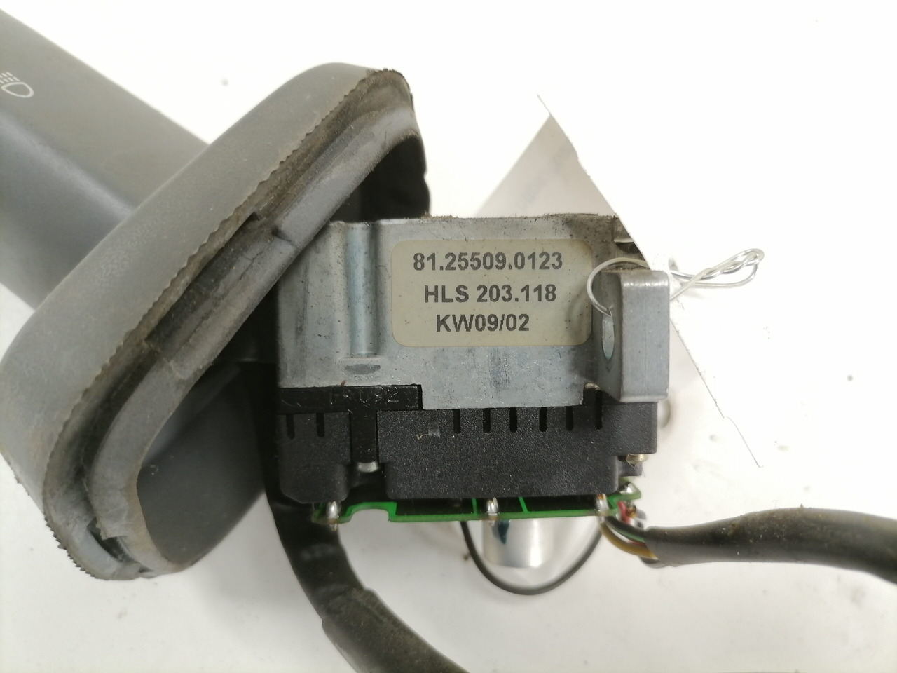 MAN Switch 81255090123 - Electrical system for Truck: picture 2 MAN Switch 81255090123 - Electrical system for Truck: picture 2