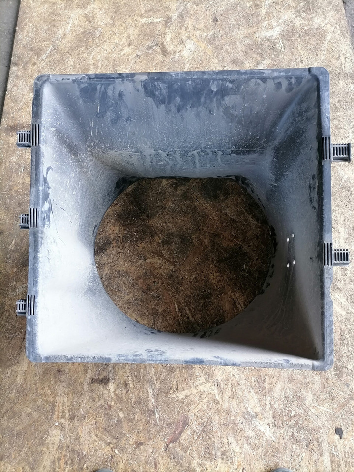 MB Fan shroud 9705050055 - Radiator for Truck: picture 3 MB Fan shroud 9705050055 - Radiator for Truck: picture 3