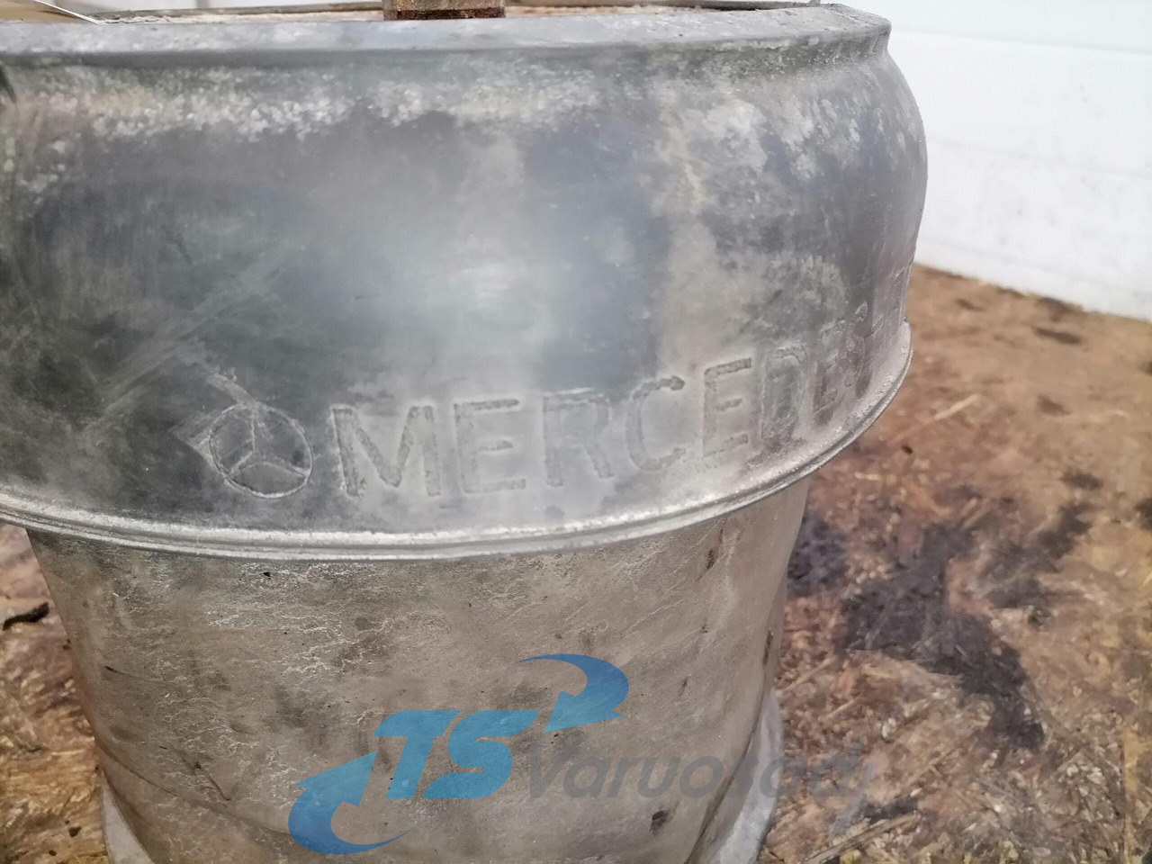 Mercedes-Benz Air suspension A9603201817 - Air suspension for Truck: picture 4 Mercedes-Benz Air suspension A9603201817 - Air suspension for Truck: picture 4