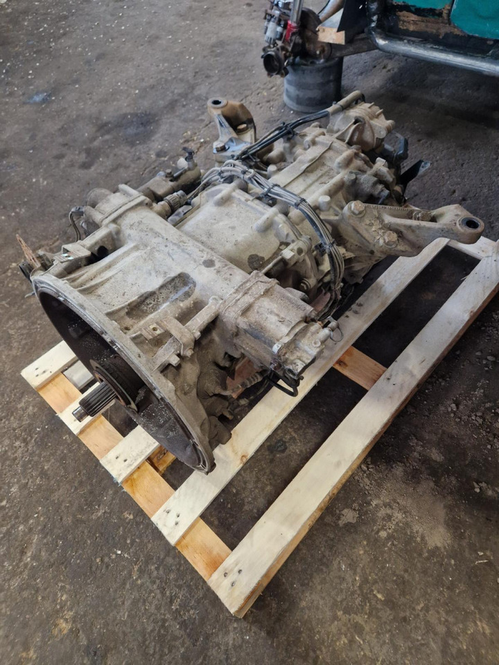 Mercedes-Benz Käigukast G131-9 A0012603600 - Gearbox and parts for Truck: picture 3 Mercedes-Benz Käigukast G131-9 A0012603600 - Gearbox and parts for Truck: picture 3