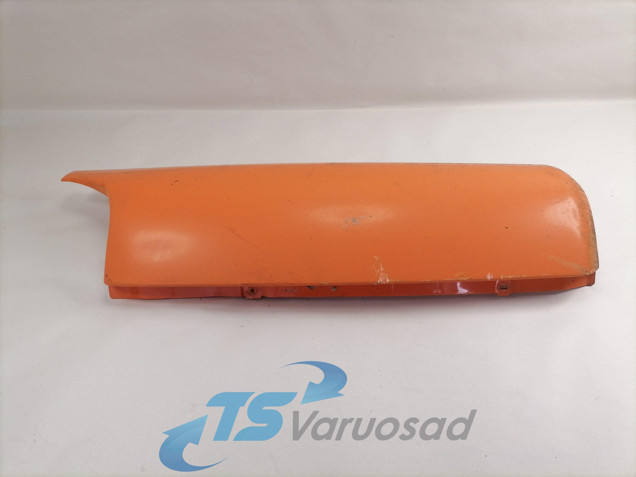 Renault Kabiini nurgapõsk, vasak 5010353331 - Grill for Truck: picture 1 Renault Kabiini nurgapõsk, vasak 5010353331 - Grill for Truck: picture 1