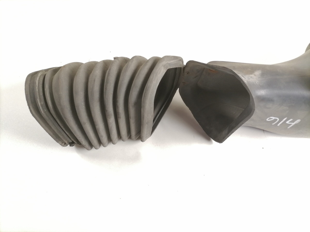 Scania Air intake 1363392 - Air intake system for Truck: picture 2 Scania Air intake 1363392 - Air intake system for Truck: picture 2