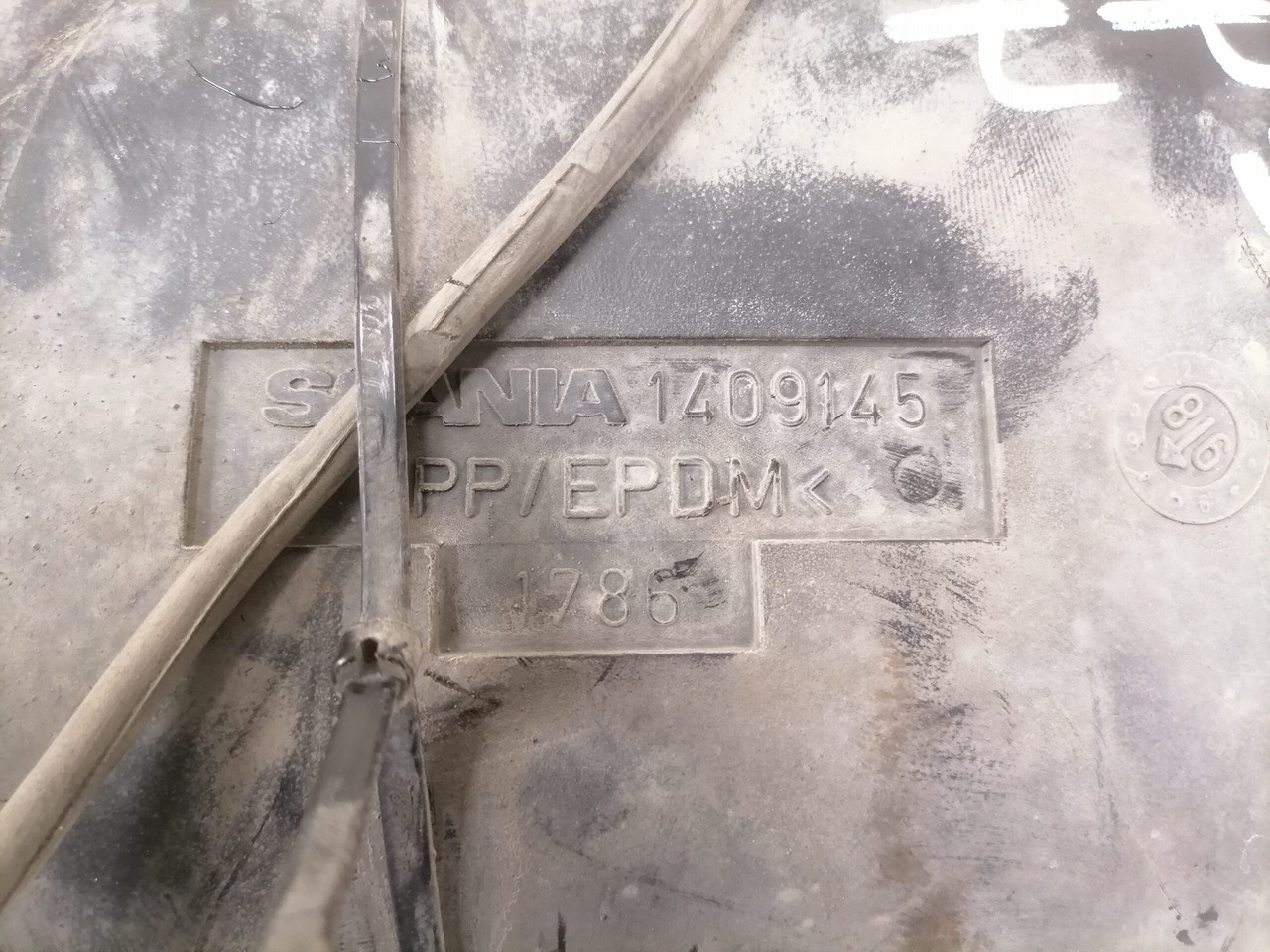 Scania Air intake 1409145 - Air intake system for Truck: picture 3 Scania Air intake 1409145 - Air intake system for Truck: picture 3