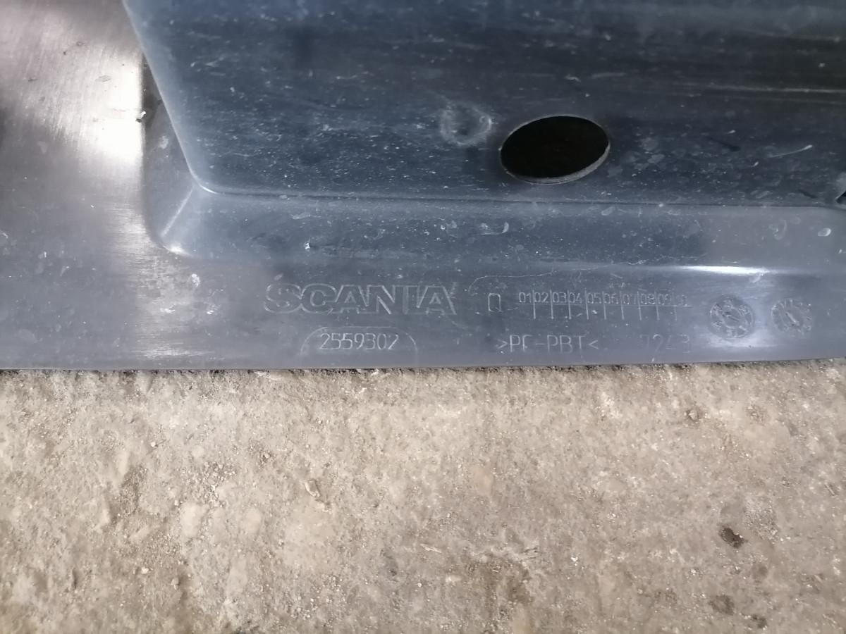 Scania Astmelaua plastik 2559302 - Footstep for Truck: picture 4 Scania Astmelaua plastik 2559302 - Footstep for Truck: picture 4