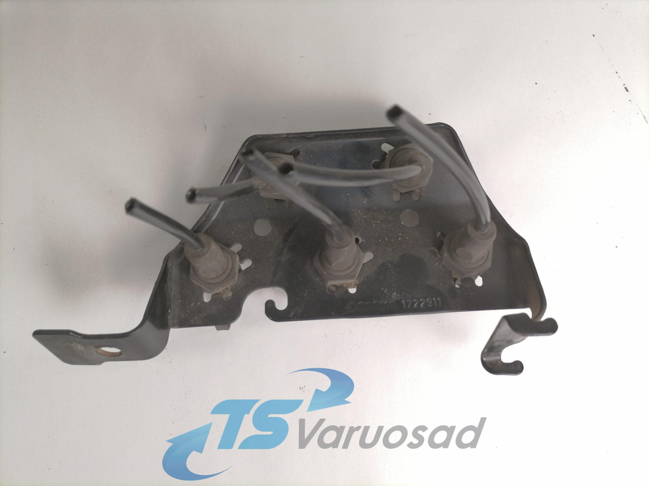 Scania Bracket 1722911 - Frame/ Chassis for Truck: picture 3 Scania Bracket 1722911 - Frame/ Chassis for Truck: picture 3