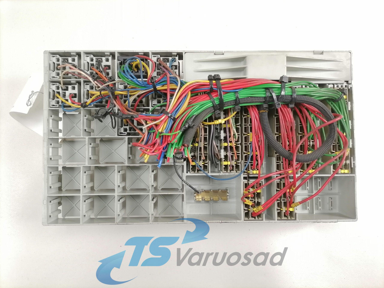 Scania Central electric unit 1775796 - Fuse for Truck: picture 2 Scania Central electric unit 1775796 - Fuse for Truck: picture 2