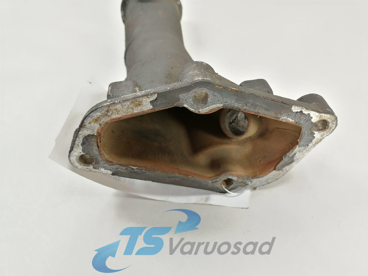 Scania Coolant pipe 1543165 - Cooling system for Truck: picture 4 Scania Coolant pipe 1543165 - Cooling system for Truck: picture 4