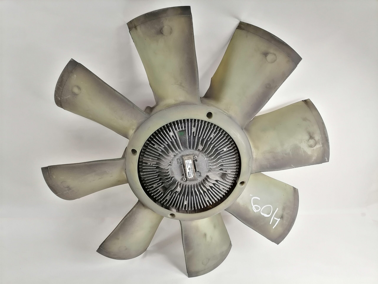 Scania Cooling fan 1412398 - Fan for Truck: picture 2 Scania Cooling fan 1412398 - Fan for Truck: picture 2