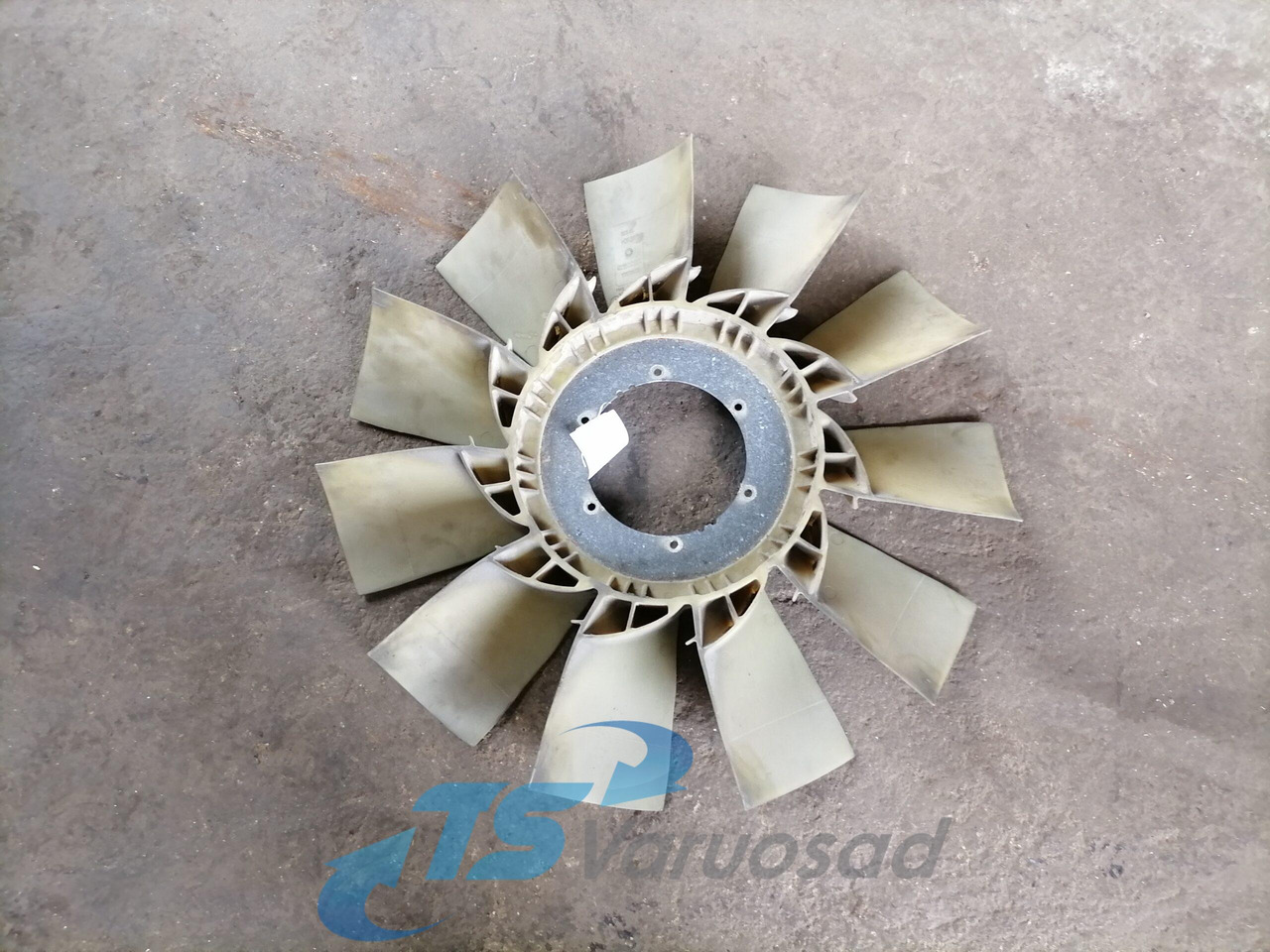 Scania Cooling fan 1757672 - Fan for Truck: picture 2 Scania Cooling fan 1757672 - Fan for Truck: picture 2