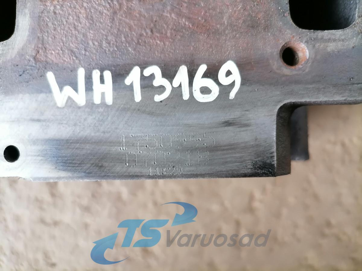 Scania Cylinder head 1750995 - Cylinder head for Truck: picture 3 Scania Cylinder head 1750995 - Cylinder head for Truck: picture 3
