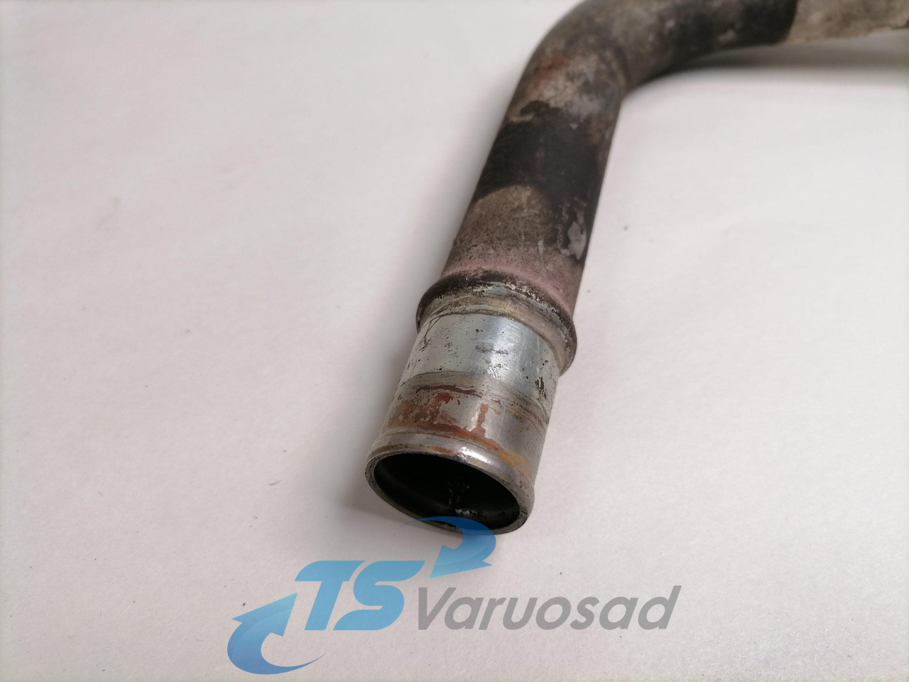 Scania EGR cooler pipe 1751704 - EGR cooler for Truck: picture 2 Scania EGR cooler pipe 1751704 - EGR cooler for Truck: picture 2
