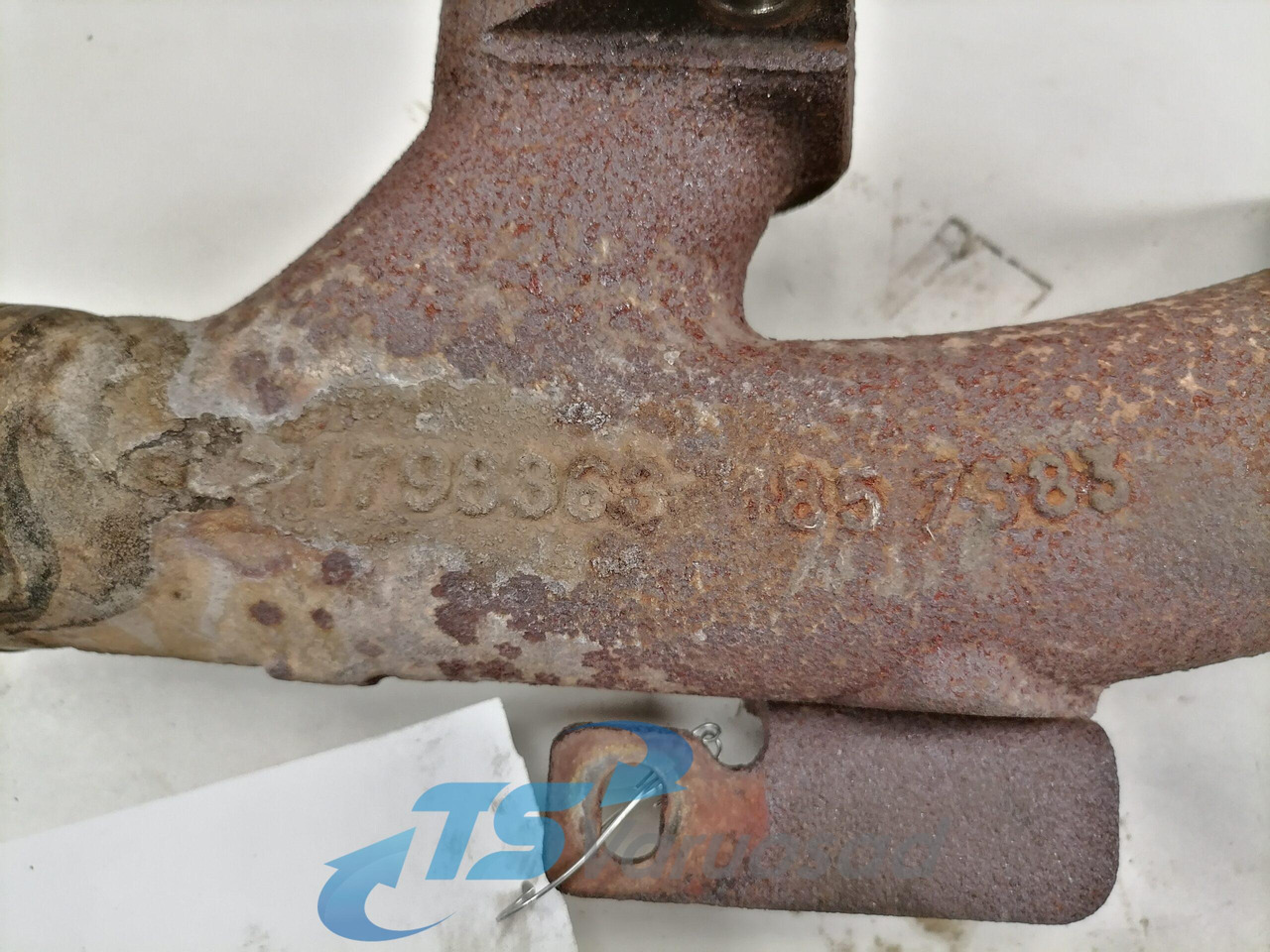 Scania Exhaust mainfold 1798363 - Exhaust manifold for Truck: picture 4 Scania Exhaust mainfold 1798363 - Exhaust manifold for Truck: picture 4