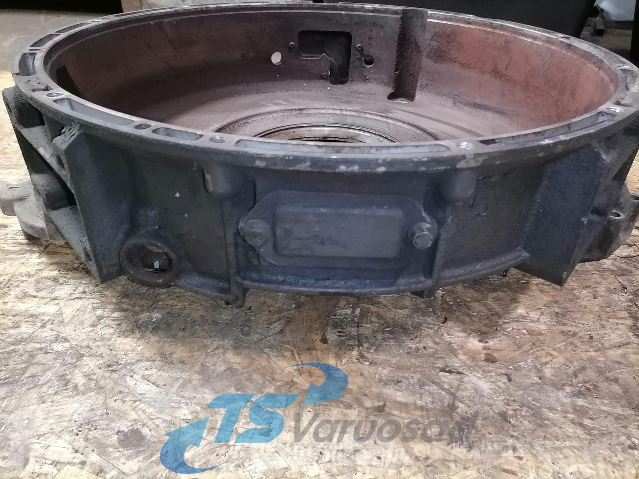 Scania Flywheel housing 1940447 - Flywheel for Truck: picture 5 Scania Flywheel housing 1940447 - Flywheel for Truck: picture 5