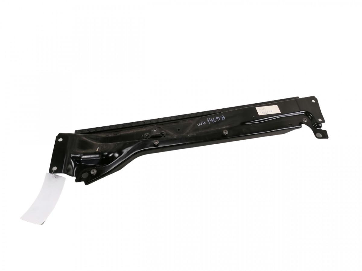 Scania Frame 2045008 - Door and parts for Truck: picture 1 Scania Frame 2045008 - Door and parts for Truck: picture 1