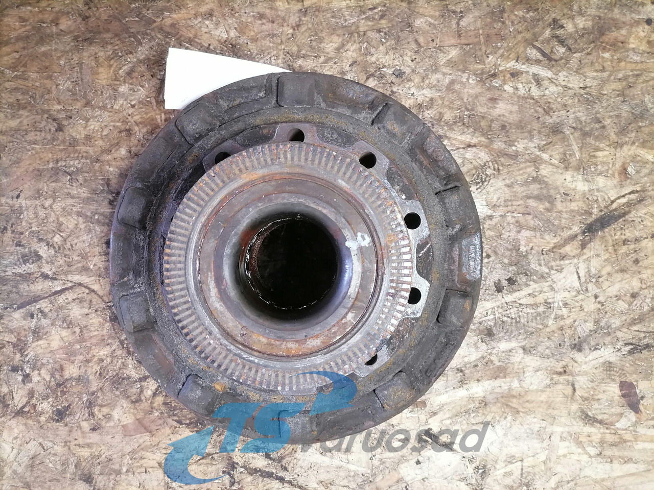 Scania Front hub 1480933 - Wheel hub for Truck: picture 4 Scania Front hub 1480933 - Wheel hub for Truck: picture 4