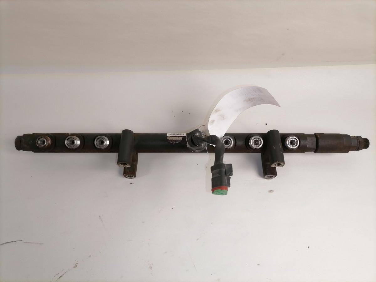 Scania Fuel collector 2002833 - Fuel system for Truck: picture 2 Scania Fuel collector 2002833 - Fuel system for Truck: picture 2