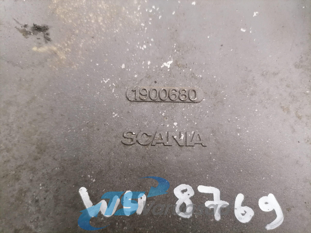 Scania Fuel filter unit 1900680 - Fuel filter for Truck: picture 4 Scania Fuel filter unit 1900680 - Fuel filter for Truck: picture 4