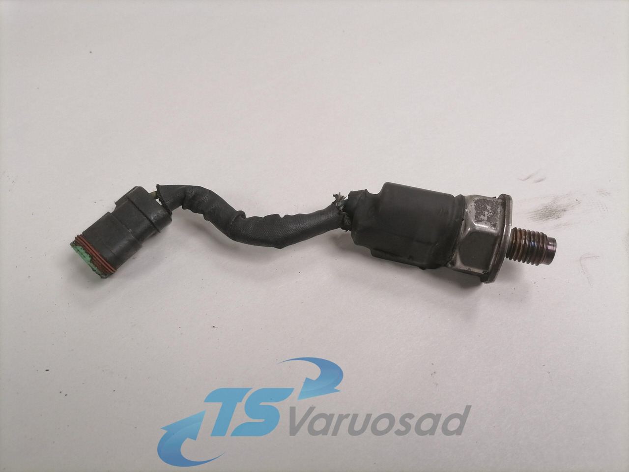 Scania Fuel sensor 1760323 - Fuel system for Truck: picture 1 Scania Fuel sensor 1760323 - Fuel system for Truck: picture 1
