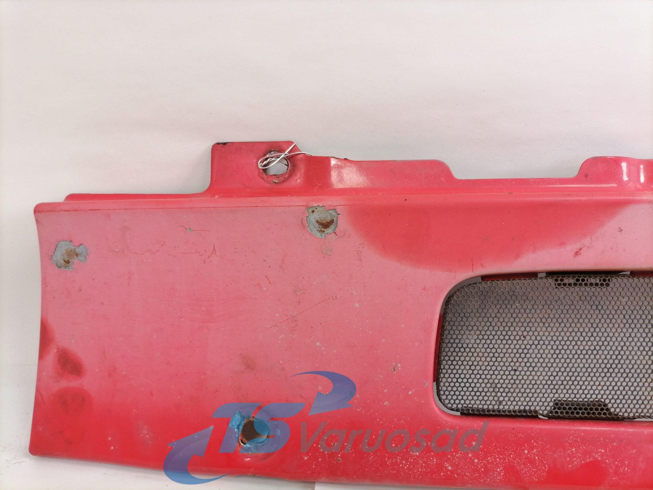 Scania Grille panel 1748085 - Grill for Truck: picture 3 Scania Grille panel 1748085 - Grill for Truck: picture 3