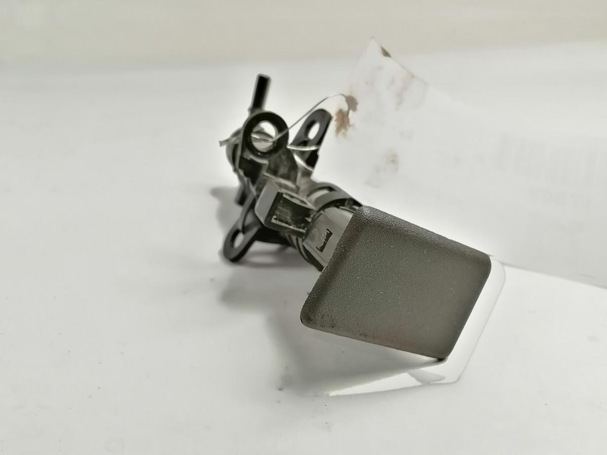 Scania Headlight washer system 1883637 - Wiper for Truck: picture 4 Scania Headlight washer system 1883637 - Wiper for Truck: picture 4