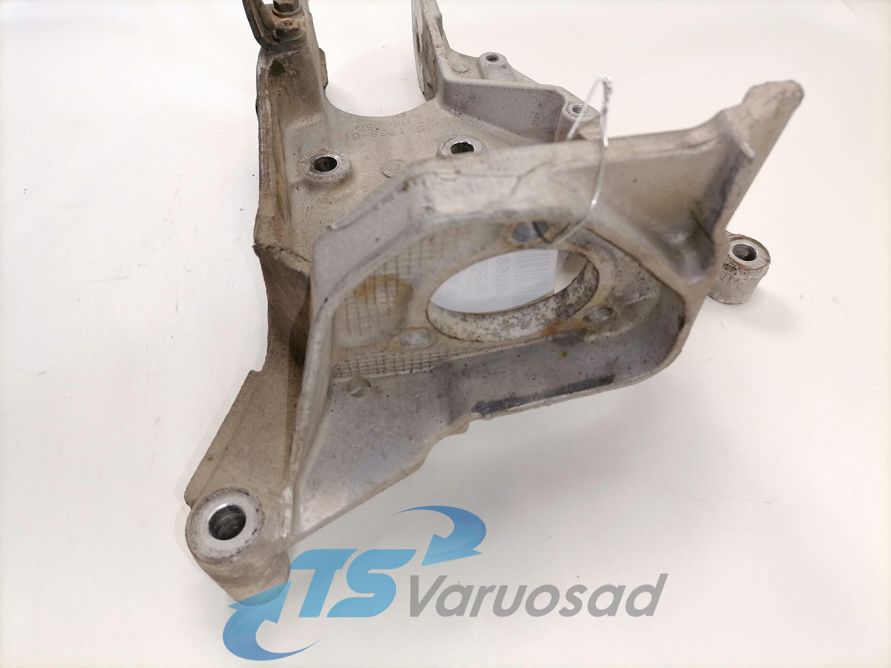 Scania Kabiini amortisaatori kandur 1409342 - Cab suspension for Truck: picture 5 Scania Kabiini amortisaatori kandur 1409342 - Cab suspension for Truck: picture 5