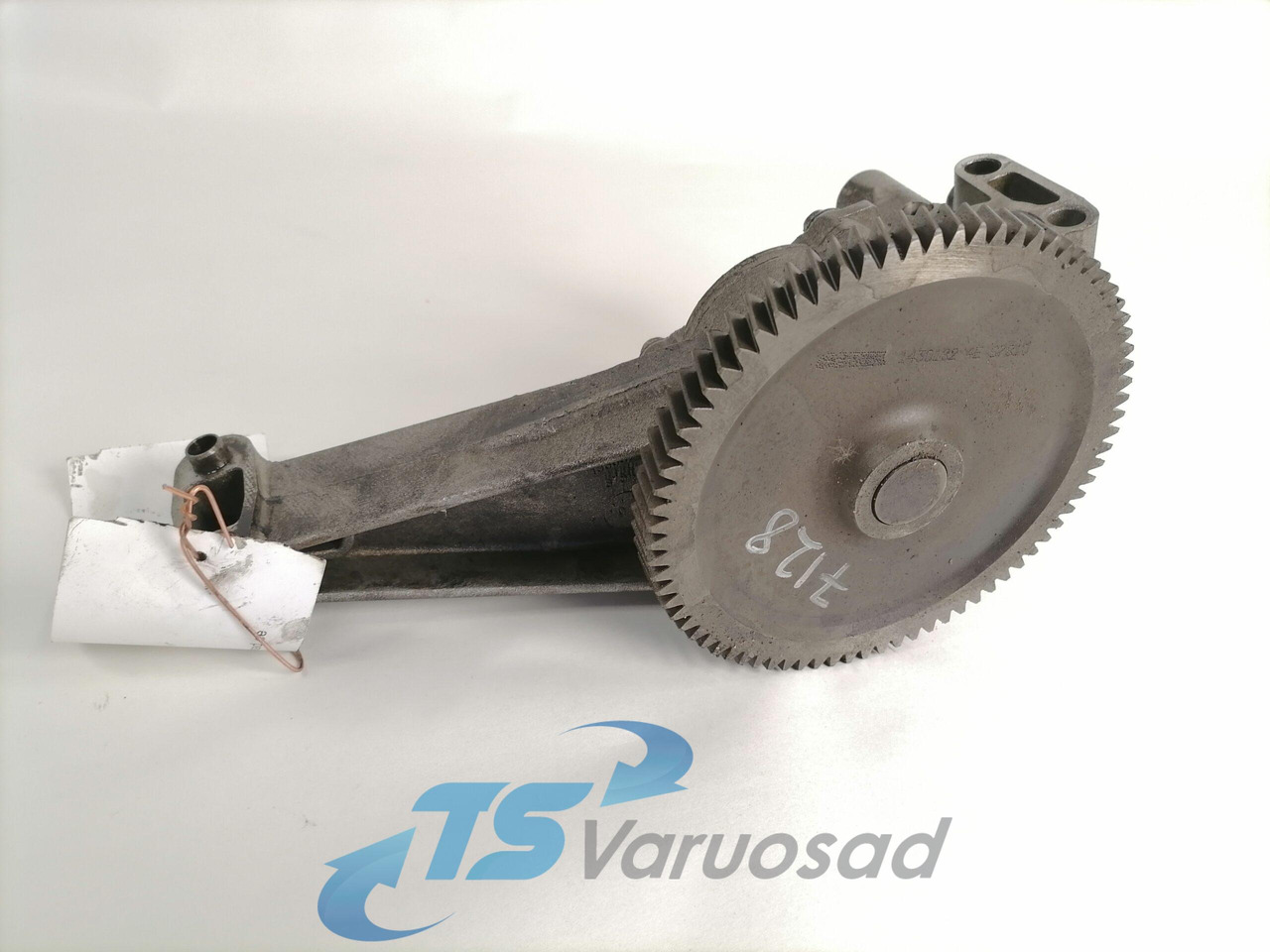 Scania Oil pump 1448659 - Oil pump for Truck: picture 1 Scania Oil pump 1448659 - Oil pump for Truck: picture 1
