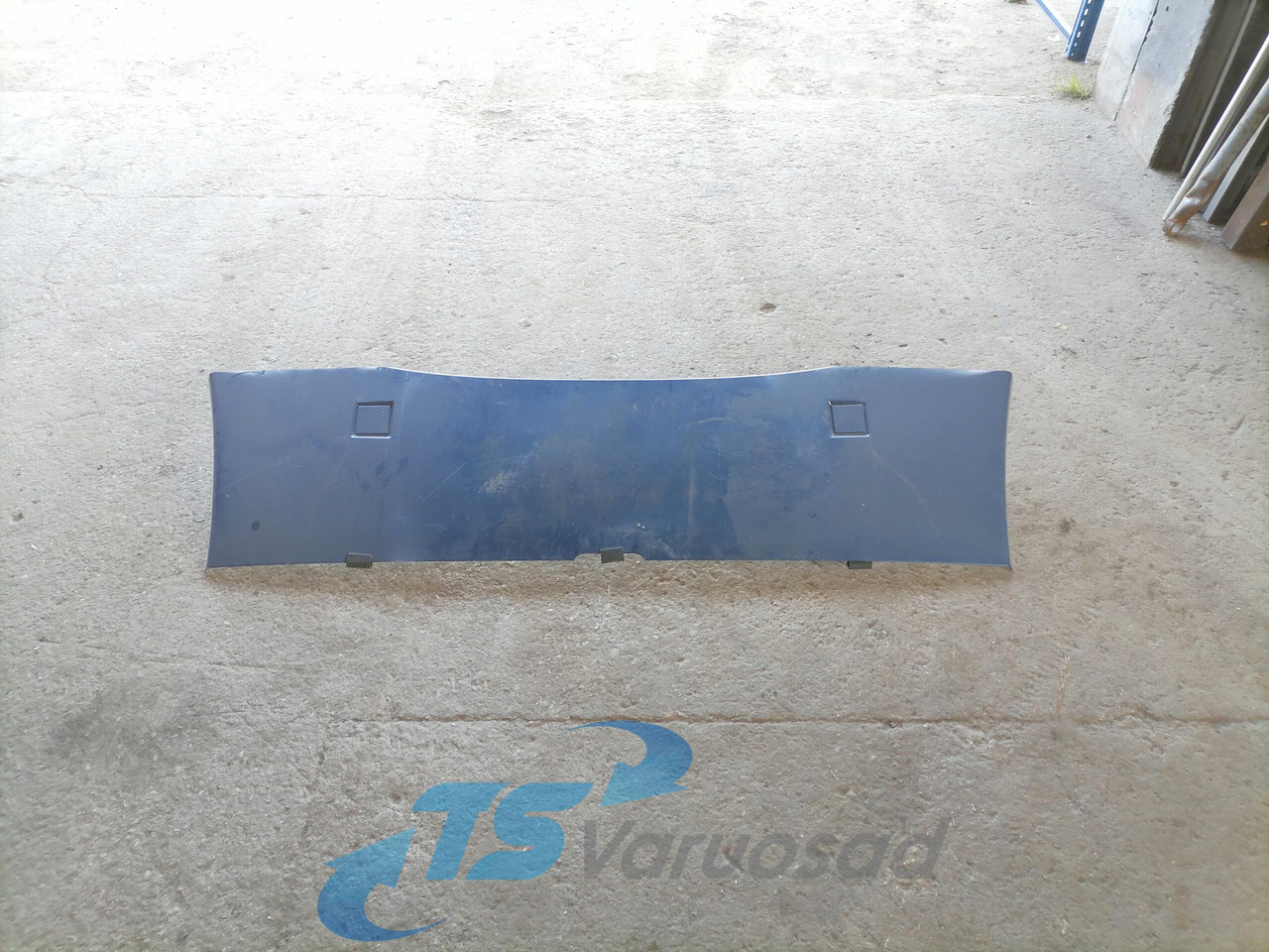 Scania Scania cab wind deflector, roof 1731083 - Aerodynamics/ Spoiler for Truck: picture 1 Scania Scania cab wind deflector, roof 1731083 - Aerodynamics/ Spoiler for Truck: picture 1