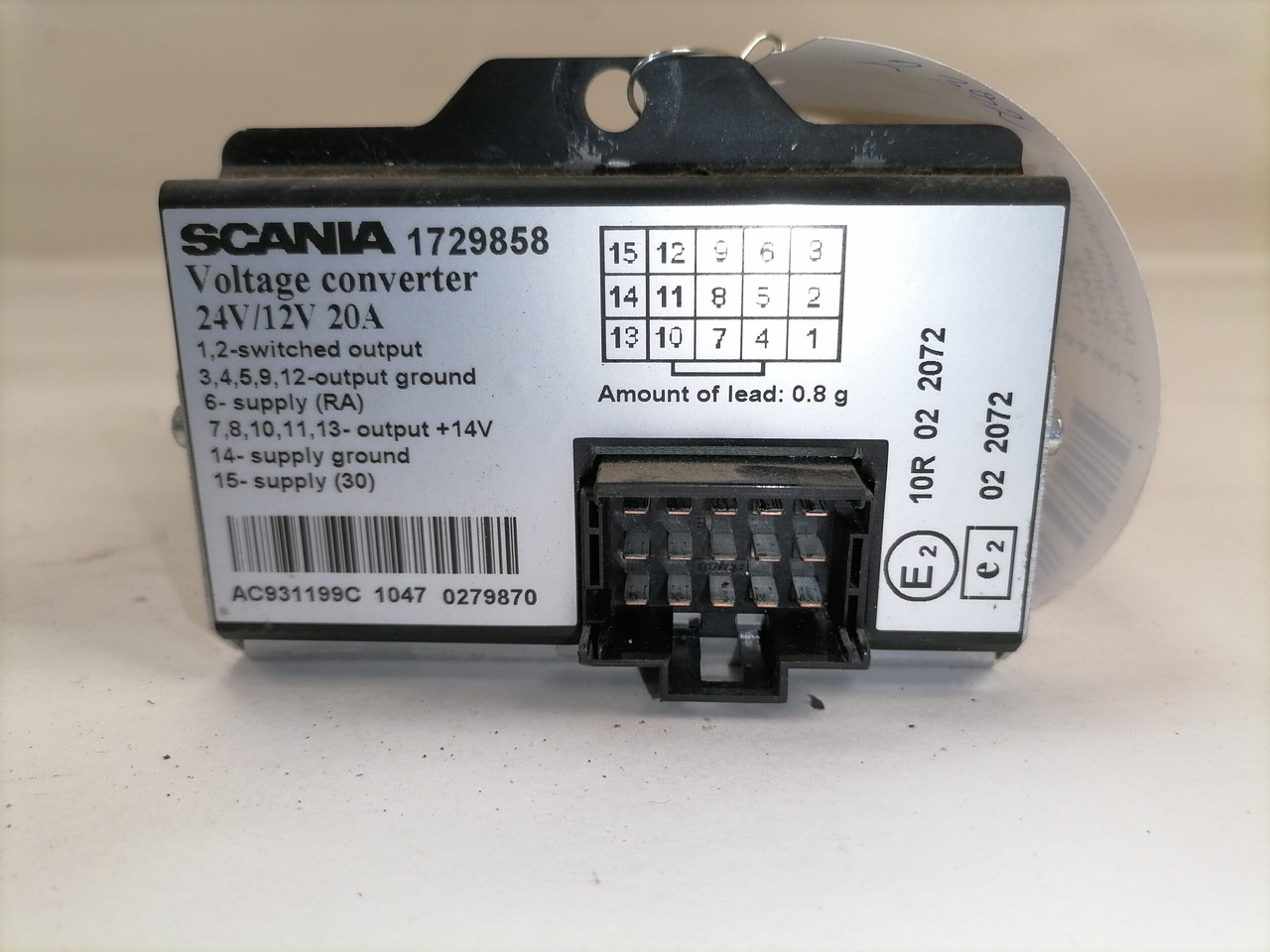 Scania Voltage converter 1729858 - Electrical system for Truck: picture 2 Scania Voltage converter 1729858 - Electrical system for Truck: picture 2