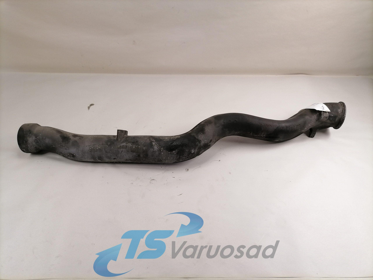 Scania intercooler pipe 1449531 - Intercooler for Truck: picture 1 Scania intercooler pipe 1449531 - Intercooler for Truck: picture 1