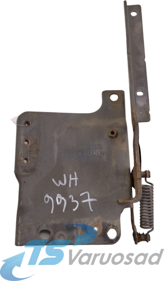 Scania lower grille carrier hinge 1742264 - Grill for Truck: picture 1 Scania lower grille carrier hinge 1742264 - Grill for Truck: picture 1