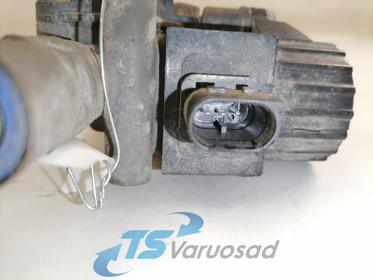 Volvo ABS brake valve 21327360 - Brake valve for Truck: picture 4 Volvo ABS brake valve 21327360 - Brake valve for Truck: picture 4