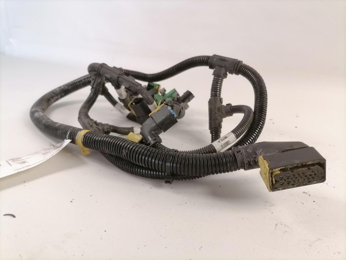 Volvo ADBlue juhtmestik 21696143 - Fuel system for Truck: picture 4 Volvo ADBlue juhtmestik 21696143 - Fuel system for Truck: picture 4