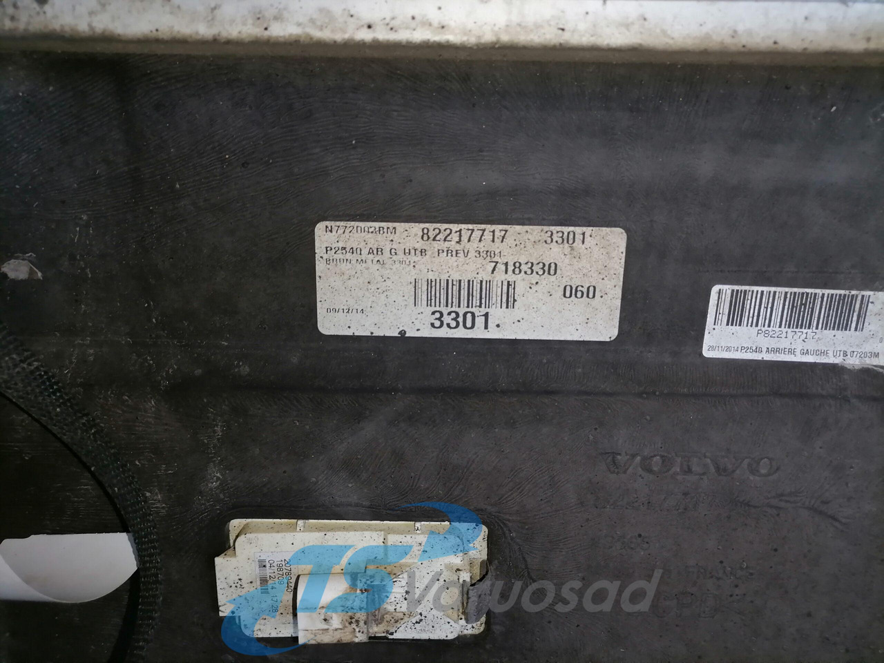 Volvo Air deflector 84046529 - Aerodynamics/ Spoiler for Truck: picture 5 Volvo Air deflector 84046529 - Aerodynamics/ Spoiler for Truck: picture 5