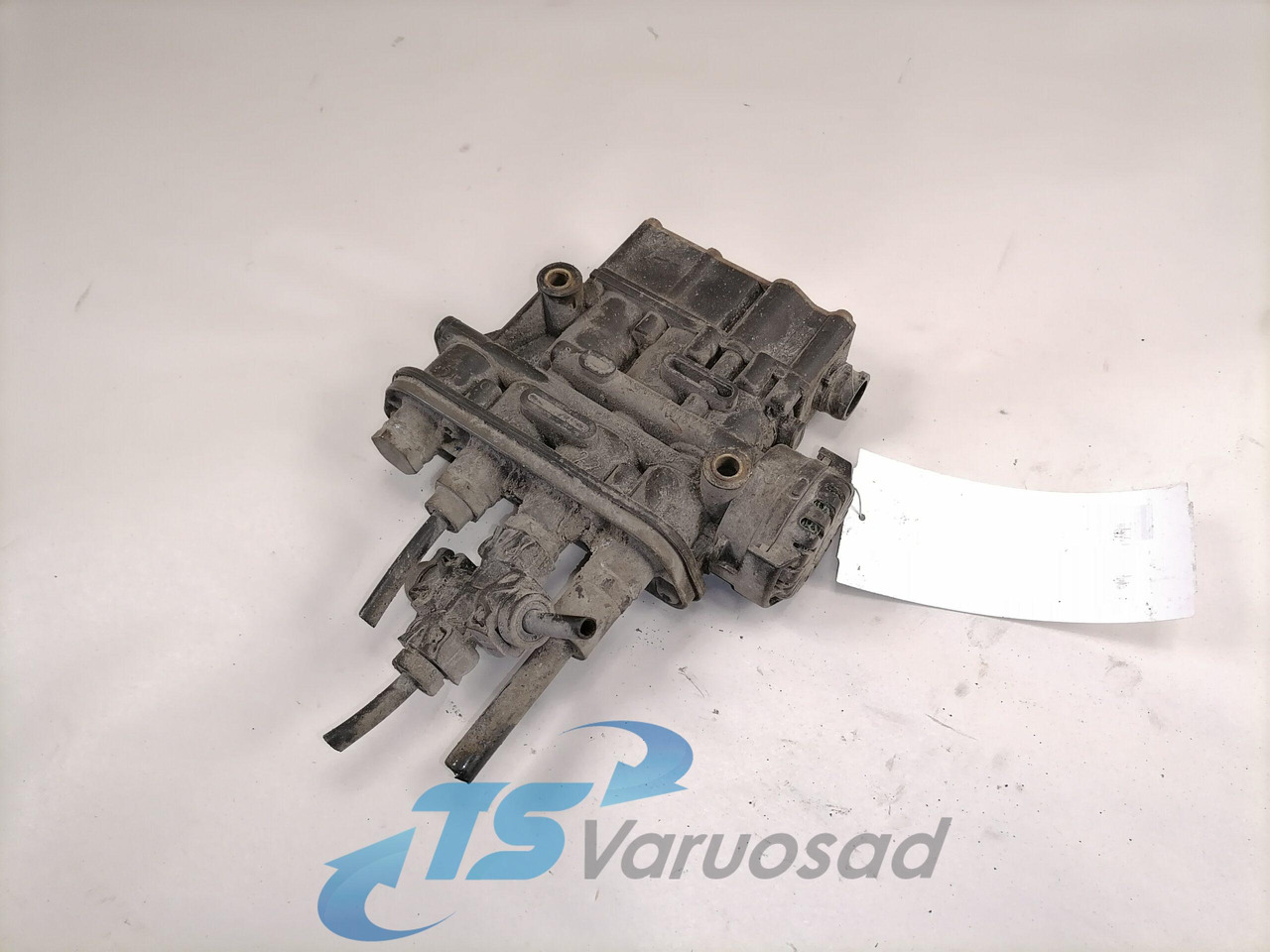 Volvo Air suspension control valve, ECAS 21083657 - Brake valve for Truck: picture 3 Volvo Air suspension control valve, ECAS 21083657 - Brake valve for Truck: picture 3