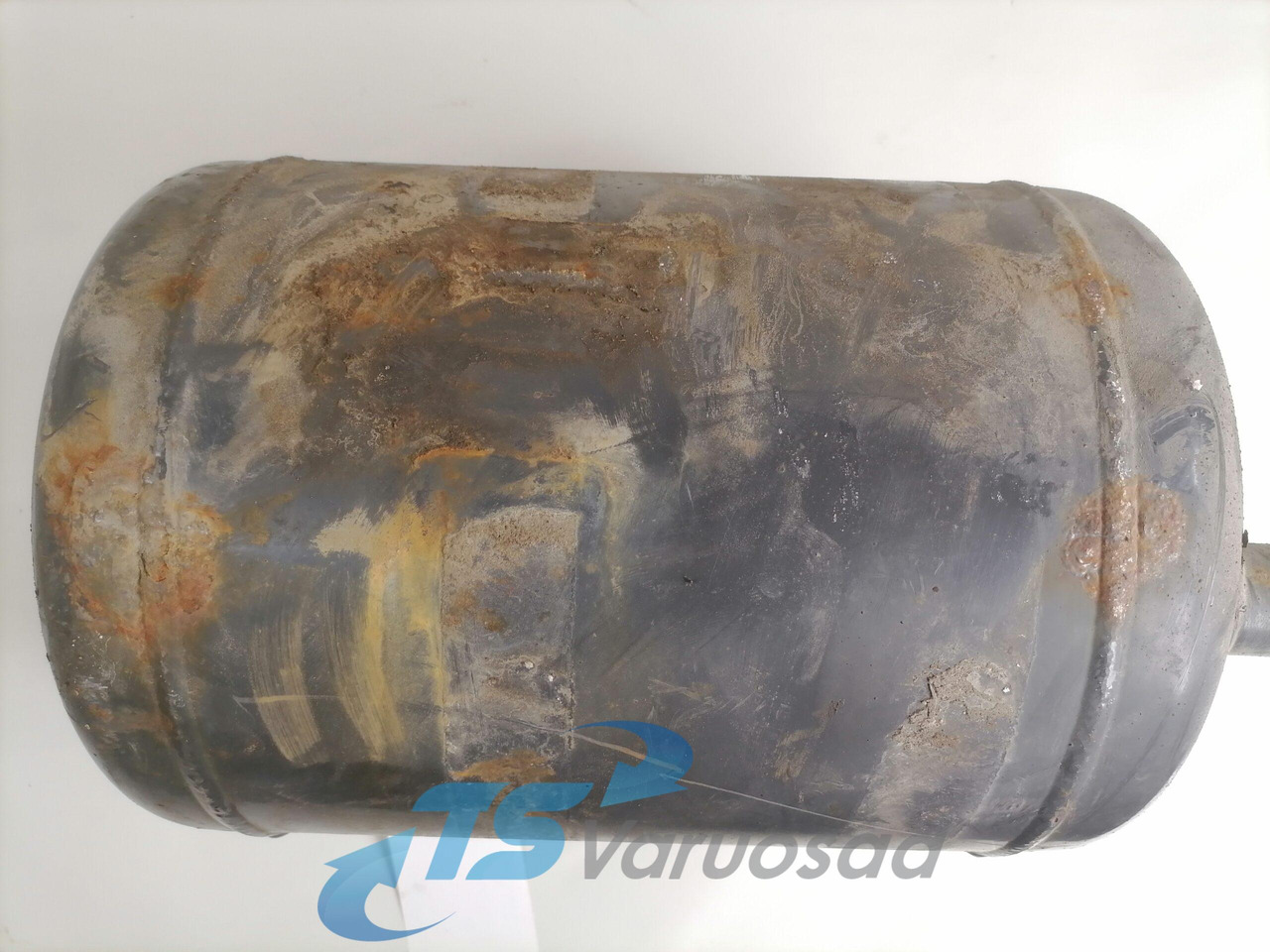Volvo Air tank 20772295 - Universal part for Truck: picture 4 Volvo Air tank 20772295 - Universal part for Truck: picture 4