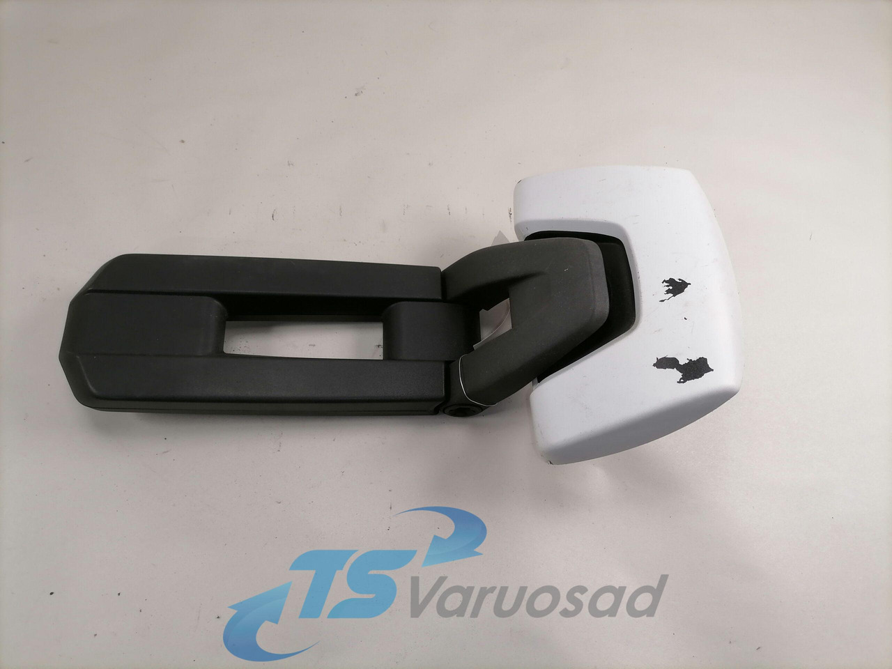 Volvo Allavaatepeegel 84004927 - Rear view mirror for Truck: picture 2 Volvo Allavaatepeegel 84004927 - Rear view mirror for Truck: picture 2