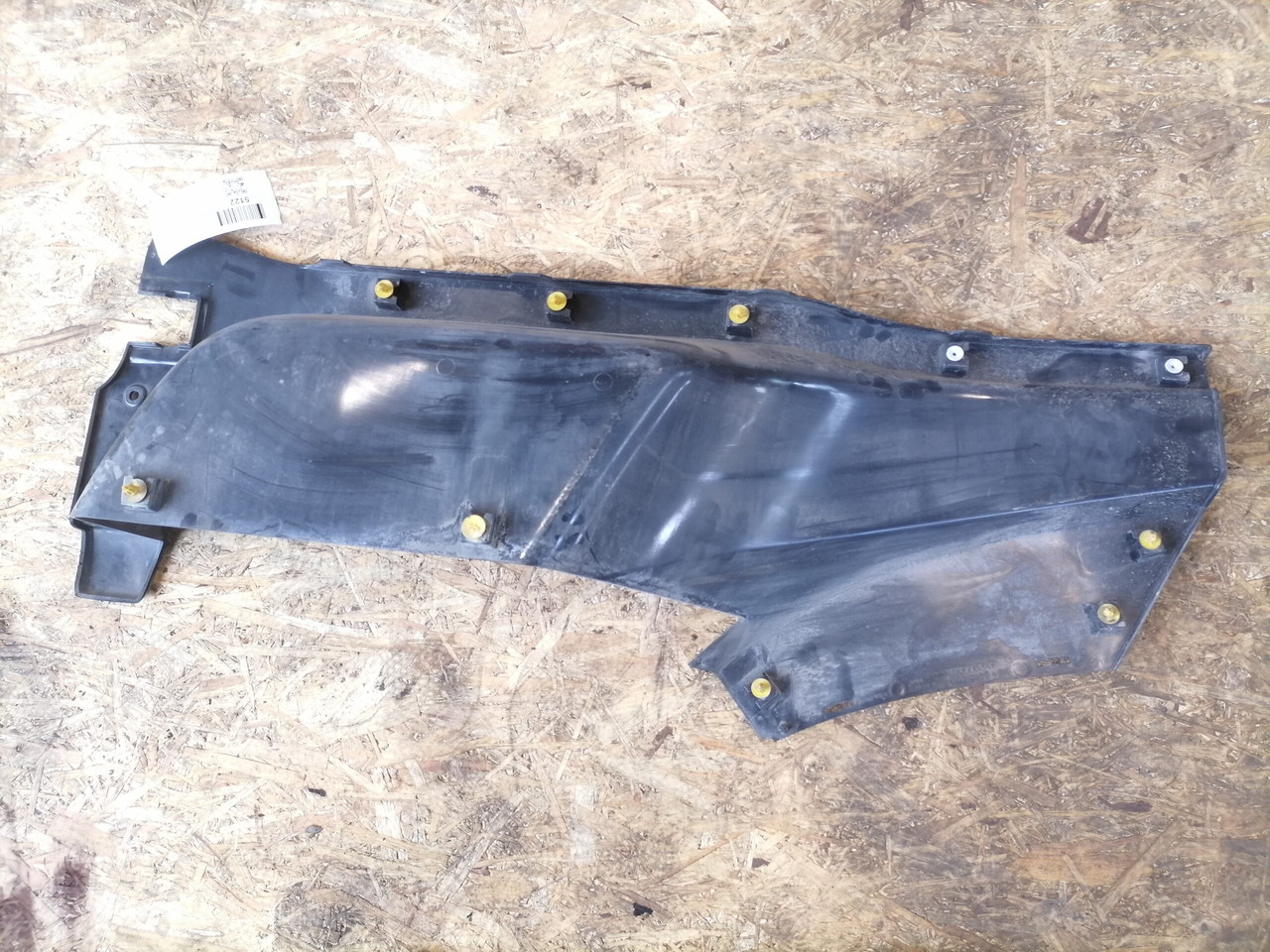 Volvo Astmelaua plastik 82819477 - Footstep for Truck: picture 3 Volvo Astmelaua plastik 82819477 - Footstep for Truck: picture 3