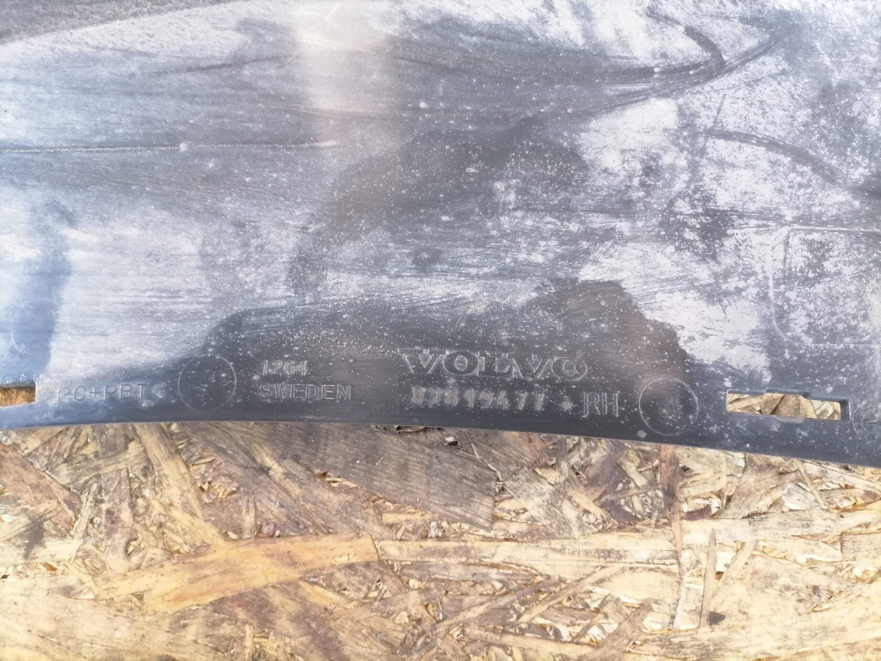 Volvo Astmelaua plastik 82819477 - Footstep for Truck: picture 4 Volvo Astmelaua plastik 82819477 - Footstep for Truck: picture 4