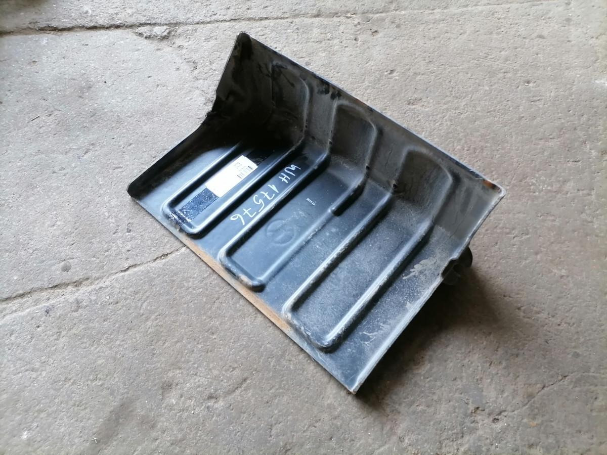 Volvo Battery cover 20947987 - Battery for Truck: picture 4 Volvo Battery cover 20947987 - Battery for Truck: picture 4