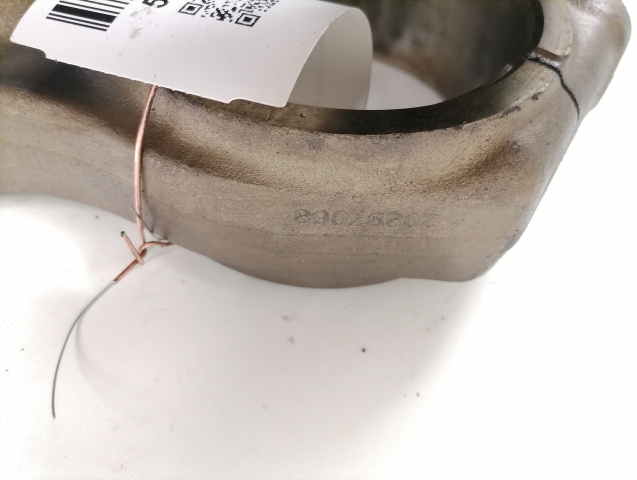 Volvo Connecting rod 20897068 - Piston/ Ring/ Bushing for Truck: picture 3 Volvo Connecting rod 20897068 - Piston/ Ring/ Bushing for Truck: picture 3
