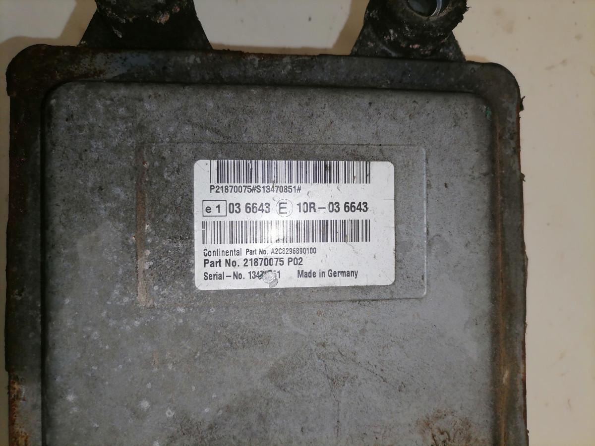 Volvo Ecu ADBlue 21870075 - ECU for Truck: picture 3 Volvo Ecu ADBlue 21870075 - ECU for Truck: picture 3