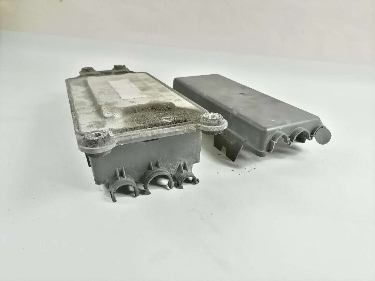 Volvo Ecu CCIOM 22053759 - ECU for Truck: picture 3 Volvo Ecu CCIOM 22053759 - ECU for Truck: picture 3