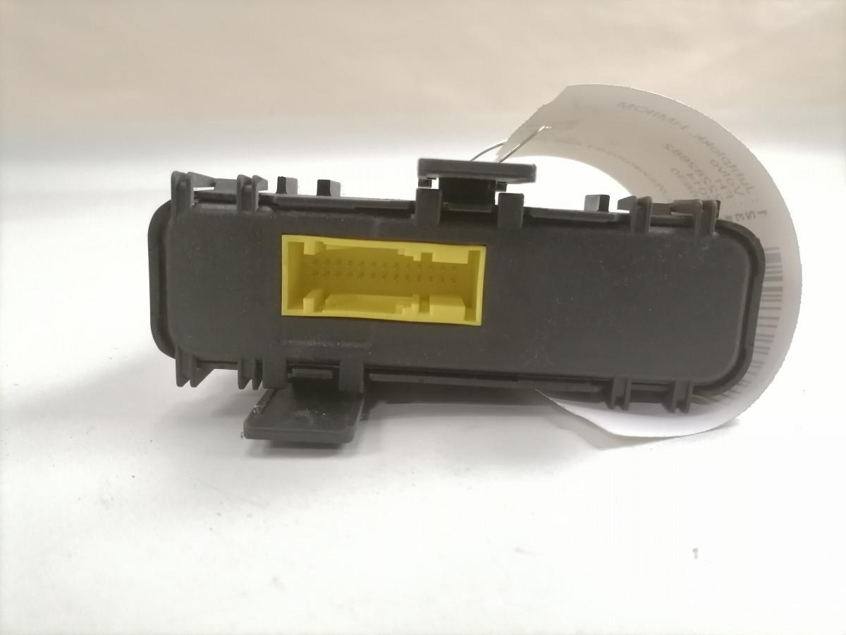 Volvo Ecu, HMIIOM 22282682 - ECU for Truck: picture 3 Volvo Ecu, HMIIOM 22282682 - ECU for Truck: picture 3