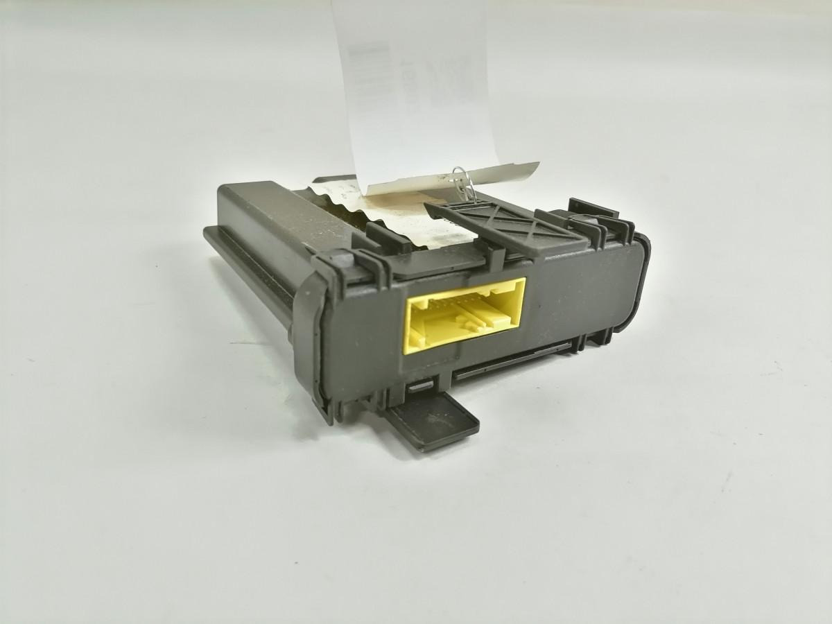 Volvo Ecu, HMIIOM 22282682 - ECU for Truck: picture 2 Volvo Ecu, HMIIOM 22282682 - ECU for Truck: picture 2