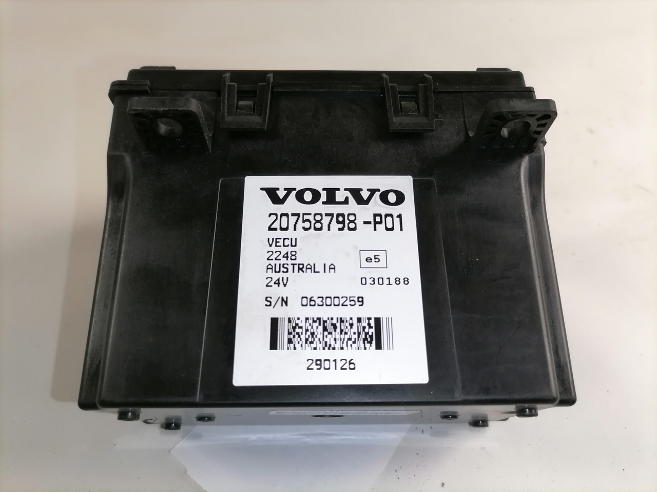 Volvo Ecu, VECU 20758798 - ECU for Truck: picture 3 Volvo Ecu, VECU 20758798 - ECU for Truck: picture 3