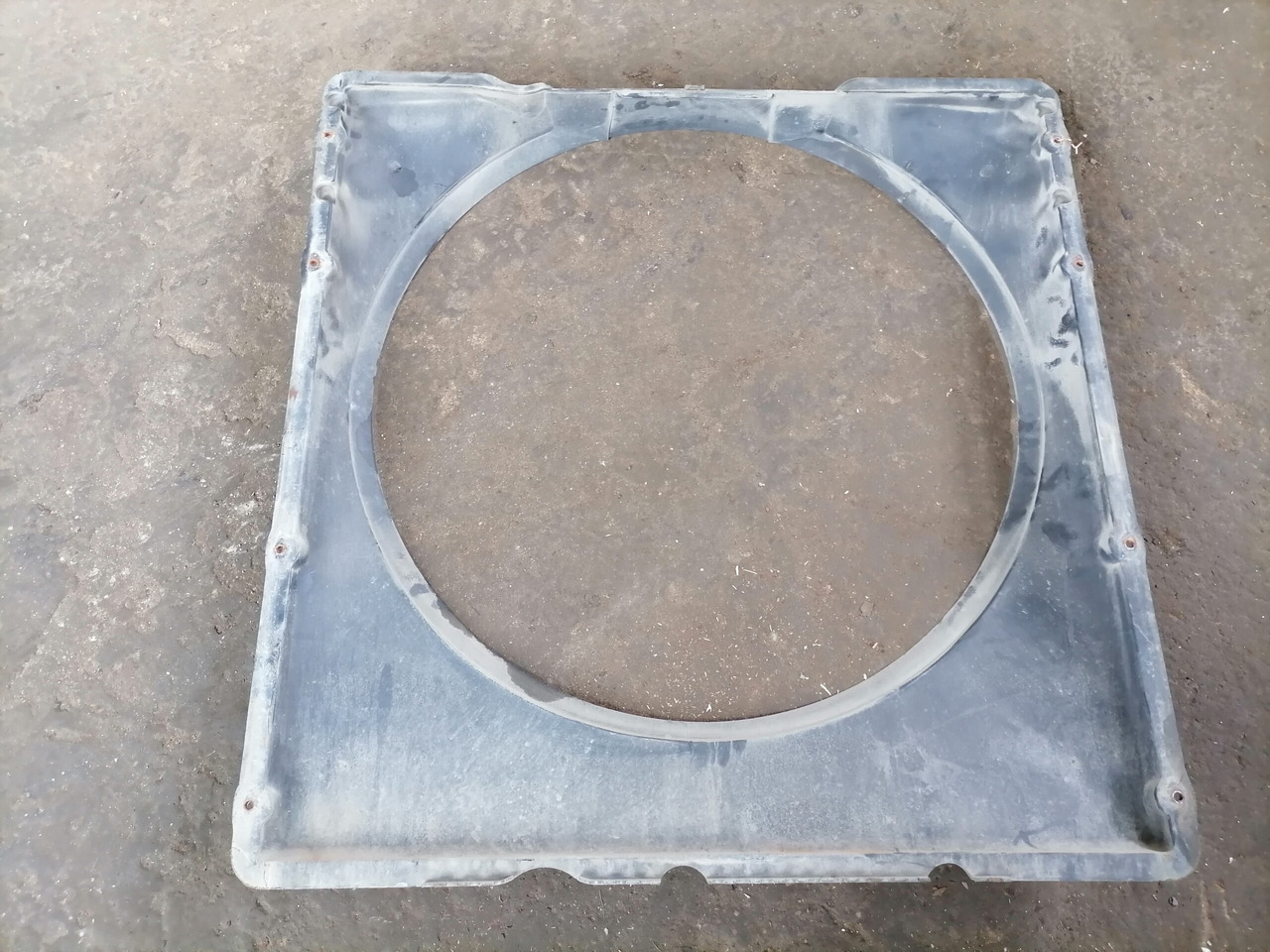 Volvo Fan shroud 20804602 - Radiator for Truck: picture 5 Volvo Fan shroud 20804602 - Radiator for Truck: picture 5